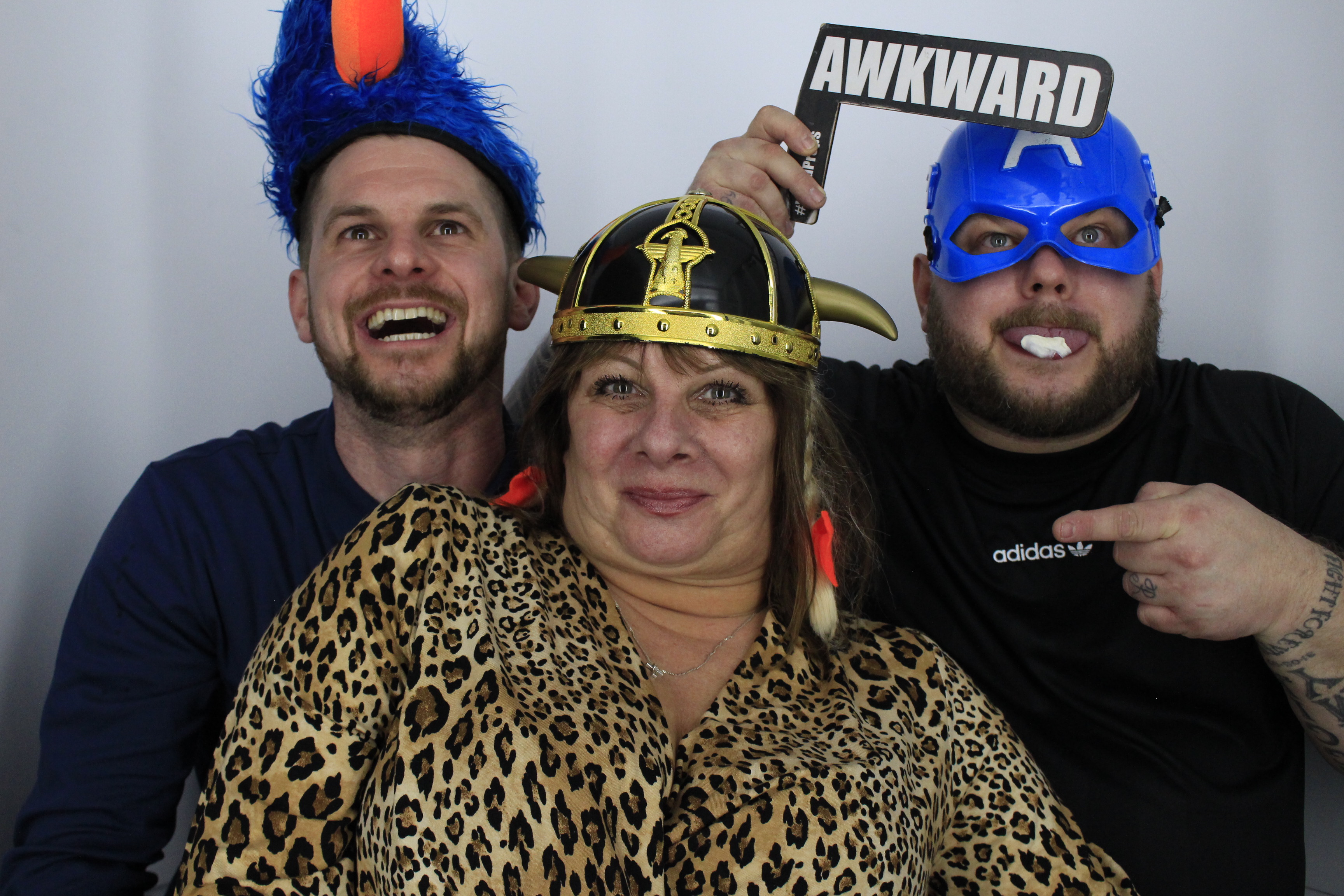 Darren and sarah’s 40th birthday celebration | View more photos from the event at gallery.myphotoboothexperience.co.uk/u/MyPhotoBoothExperienceLtd/Darren-and-sarah’s-40th-birthday-celebration